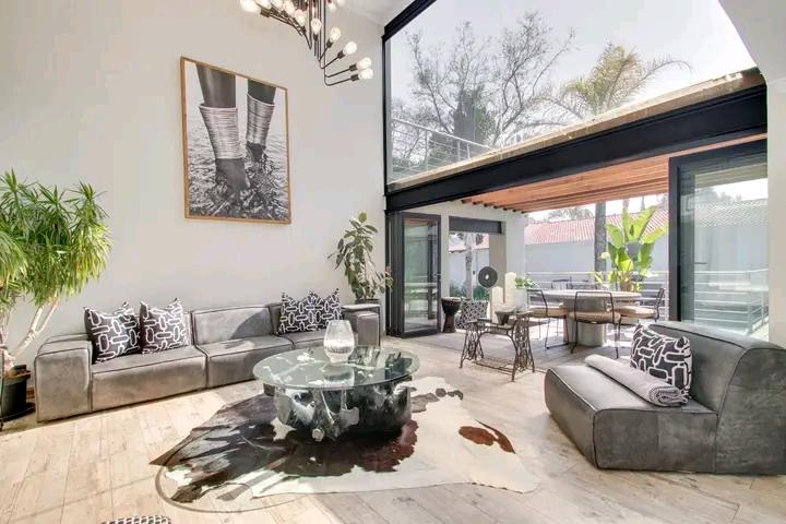Living Room Showcase